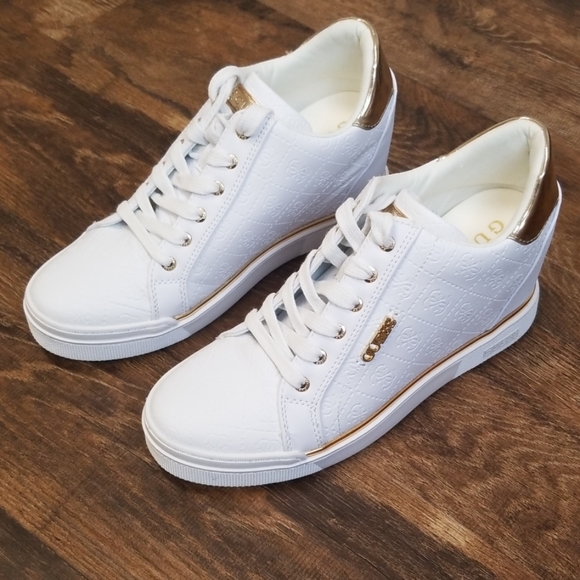 women's flowurs wedge sneakers